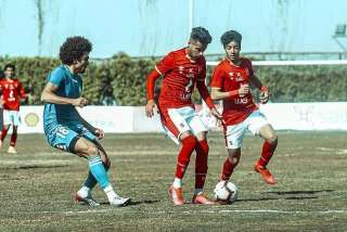 لاعب الأهلي ينتقل إلي الدوري...