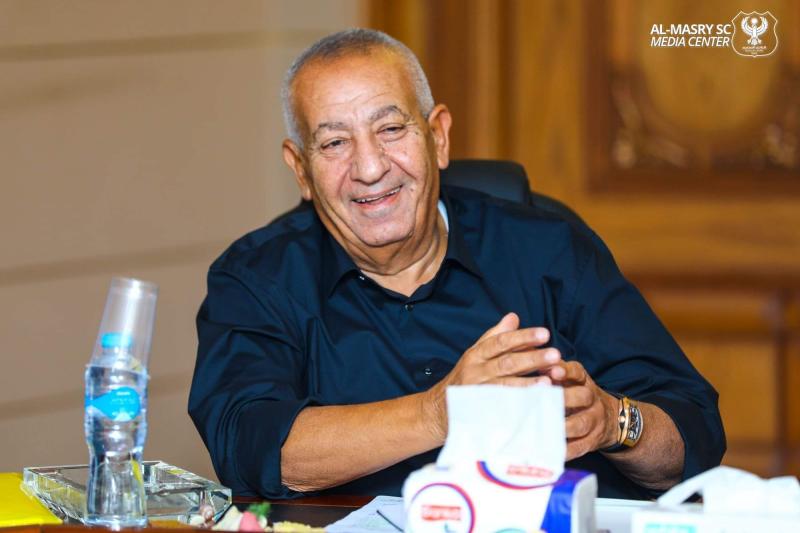 كامل أبو علي رئيس النادي المصري