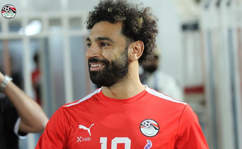 محمد صلاح لاعب المنتخب الوطني