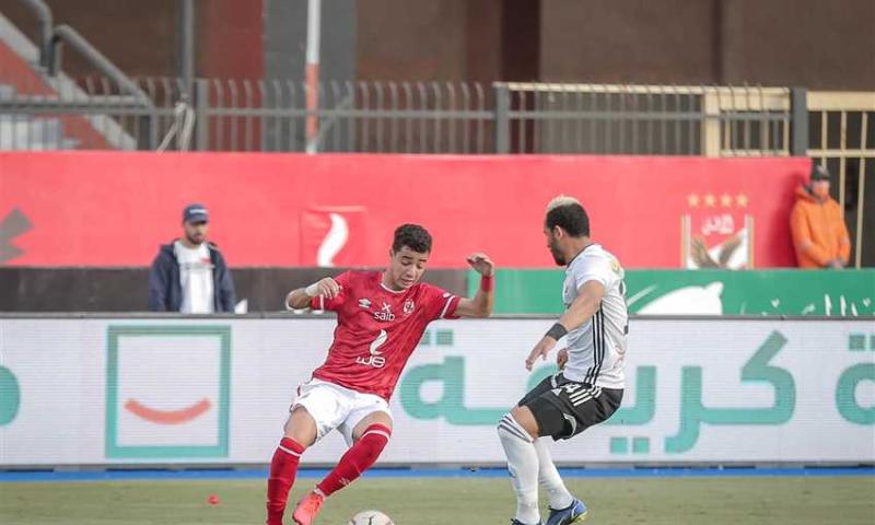 زياد طارق لاعب الأهلي 