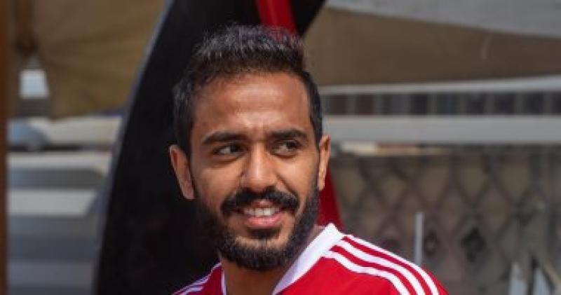 محمود كهربا لاعب الأهلي 