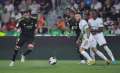 ريال مدريد يتقدم بثلاثية على...
