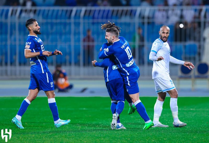  الهلال والباطن 