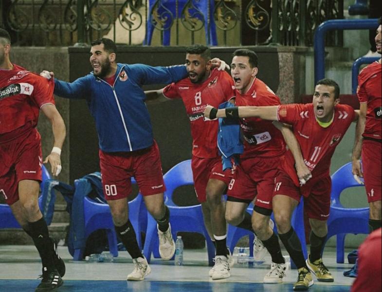 الأهلي يهزم سبورتنج ويتوج بطلًا لكأس مصر لكرة اليد