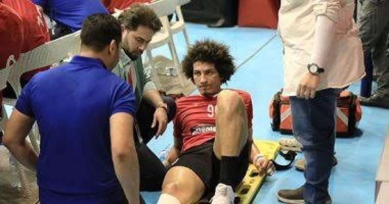 الاهلي يعلن غياب علي زين عن بطولة كأس الكؤوس الإفريقية لكرة اليد