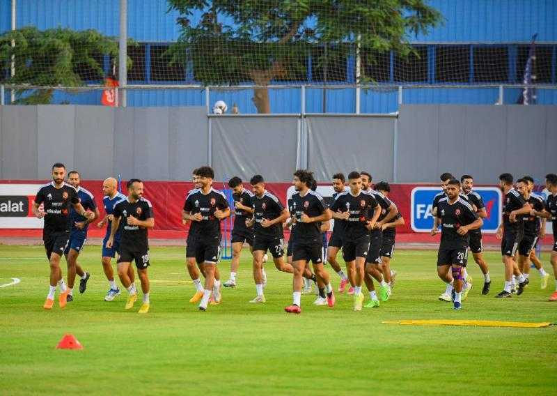 غياب 13 لاعبًا عن مران الأهلي الختامي استعدادًا لمواجهة الوداد المغربي