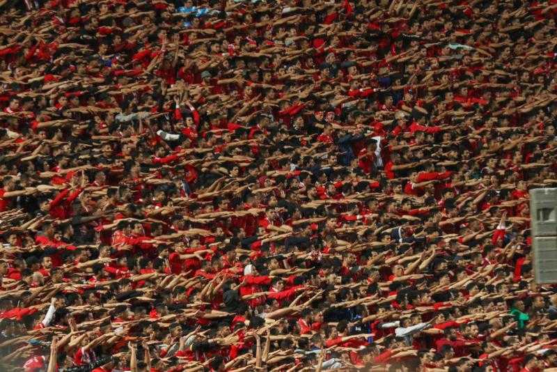 ”كاف” يكشف عن قائمة ممنوعات الجماهير في مباراة الأهلي والوداد باستاد القاهرة