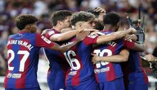 برشلونة يحسم موقفه من بيع...