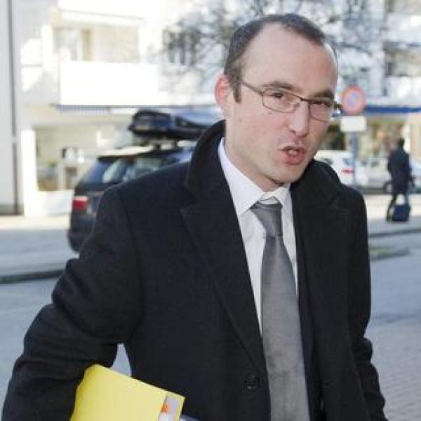 الإسماعيلي يستعين بمحامي سويسري لإنهاء النزاعات القضائية الدولية