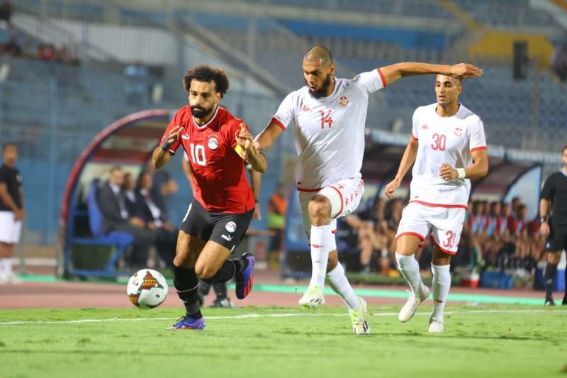 منتخب مصر يسقط بثلاثية أمام تونس وديا