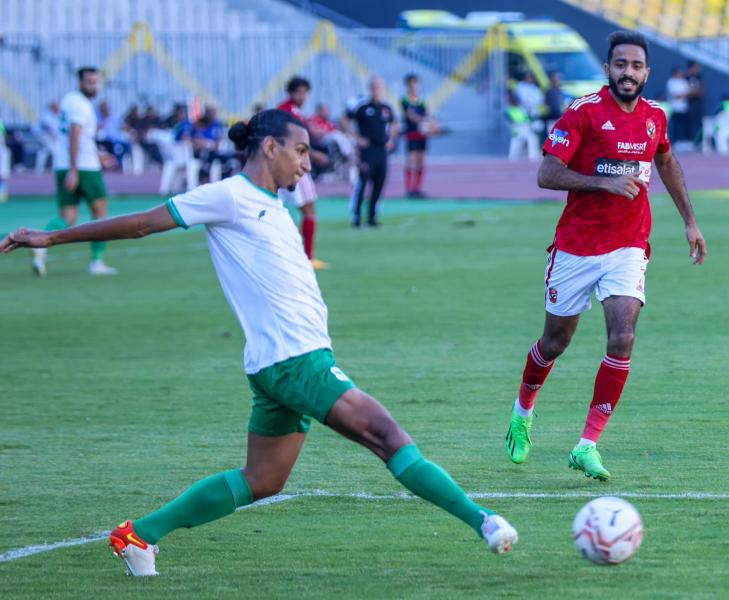 قرار مفاجئ من إدارة المصري للاعبين قبل مواجهة الأهلي