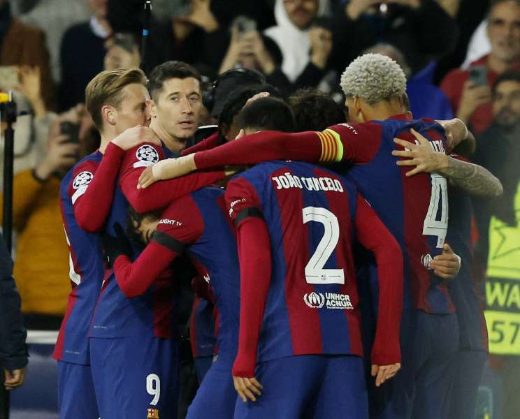 برشلونة يتحرك لحسم صفقة جديدة في يناير