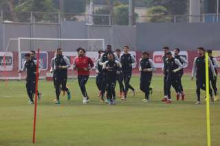 الأهلي يواصل تدريباته استعدادا لمواجهة...