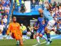 مانشستر سيتي يفتتح الدوري بثنائية...