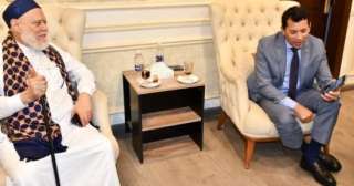 وزير الشباب والرياضة يتواصل مع...