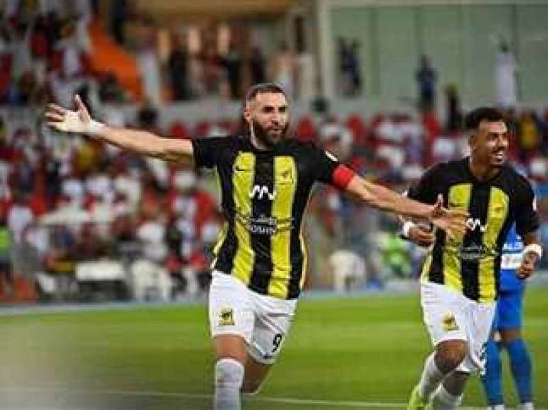 الدوري السعودي..بنزيما يقود تشكيل الاتحاد أمام الوحدة في قمة ختام الجولة الثالثة