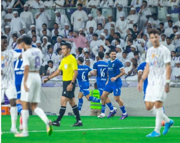 الهلال السعودي يضرب العين الإماراتي بخماسية وينفرد بصدارة الدوري