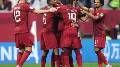 بقيادة أكرم عفيفي والمعز علي.....