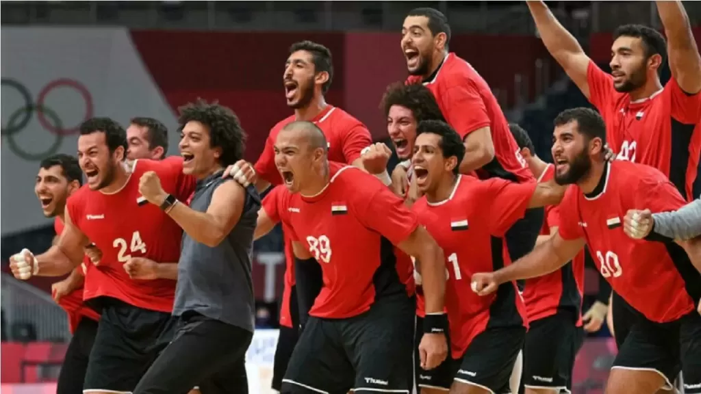 لهذا السبب.. قرار من رئيس بعثة المنتخب المصري لكرة اليد بتغيير موعد وملعب التدريب