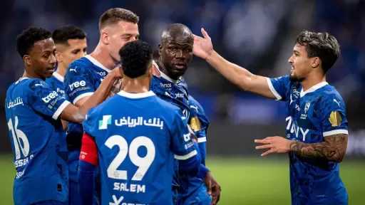 الهلال يفاجئ القادسية قبل مواجهة...