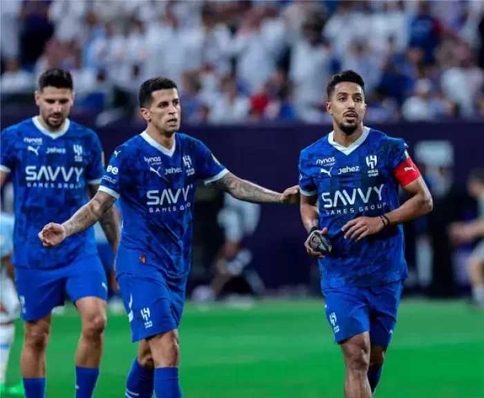 شكوك حول قدرة الهلال على الاحتفاظ بلقب الدوري السعودي!