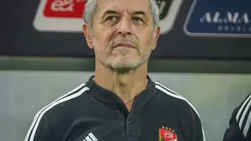 أزمة الأهلي تتفاقم.. كولر يرفض...