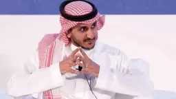 القحطاني ينتقد زيارة إبراهيم القاسم...