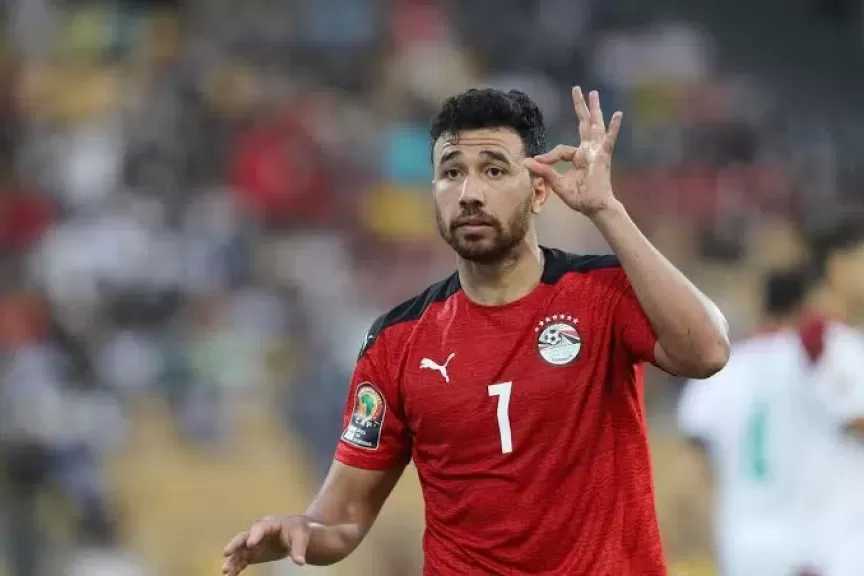 تريزيجيه يقوم بأداء مناسك العمرة بعد هزيمة الريان أمام الأهلي في بطولة دوري أبطال آسيا