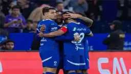 إدارة نادي الهلال تجدد عقد...
