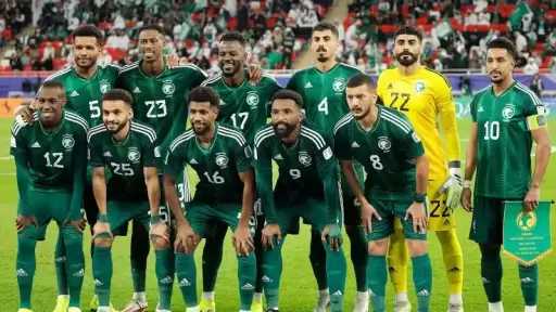 المنتخب السعودي يحدد خياراته الدفاعية...