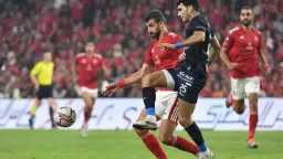 اشتعال المعارك بين الأهلي والزمالك...