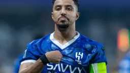 الهلال يقترب من تجديد عقد...