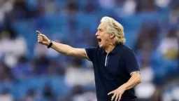 الهلال السعودي.. شرط وحيد لاستمرار...