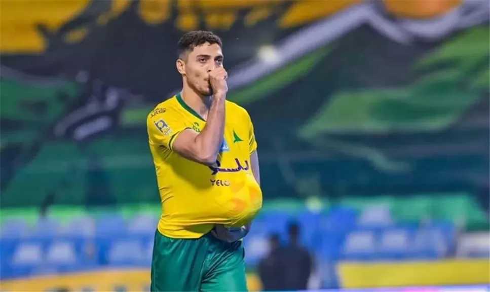خالد الغندور: محمد شريف ينتظر تحرك الأهلي وكواليس الساعات الأخيرة