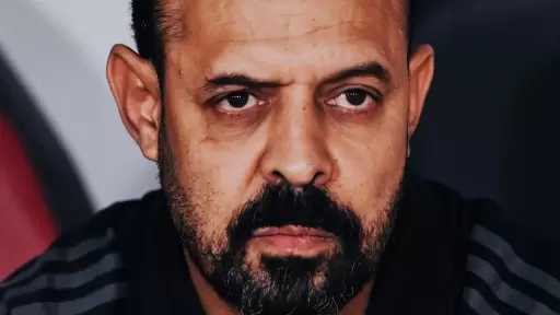 الفريق الأول