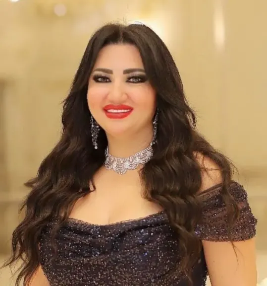الدكتورة هبة إسماعيل تكتب :  السوشيال ميديا و تشكيل الصورة الذهنية بين المهنية و التسرع