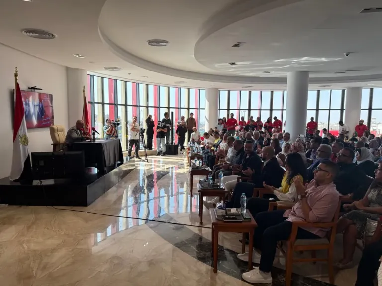 الخطيب يستعرض نجاحات كرة القدم ويشيد بلجان التخطيط وذوي الهمم