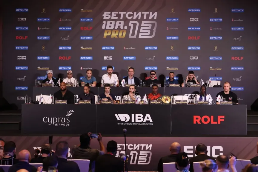 نجوم العالم للملاكمة الاحترافية يعلنون الجاهزية لـ ”ليلة الأبطال” في دبي