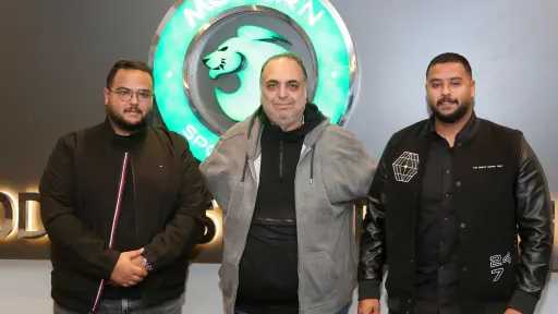 عربي وعالمي