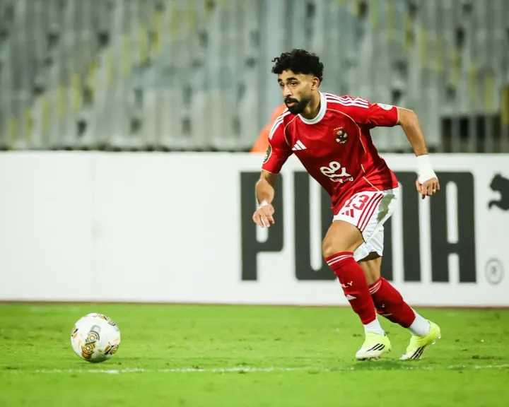 الفريق الأول