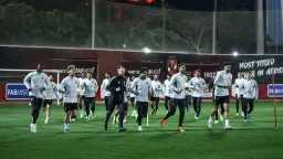 الفريق الأول