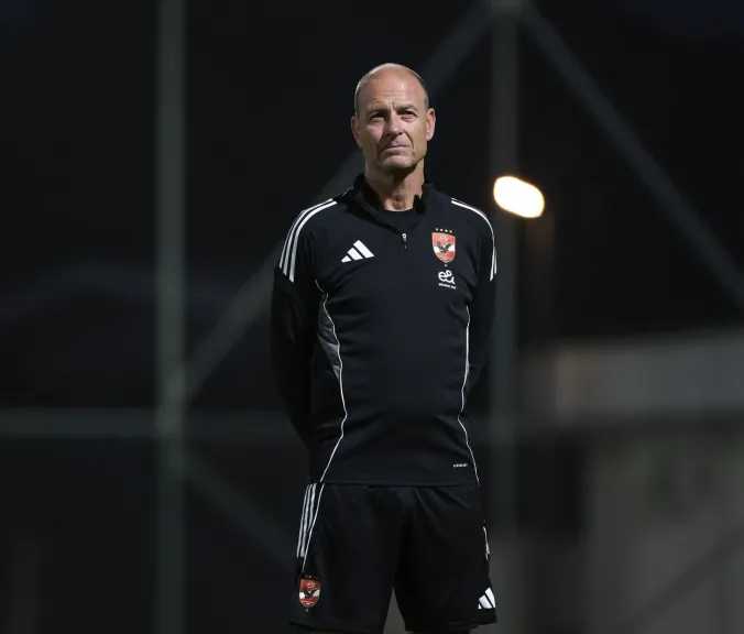 الفريق الأول