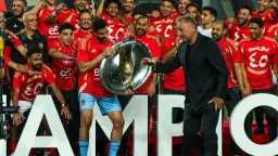 الفريق الأول