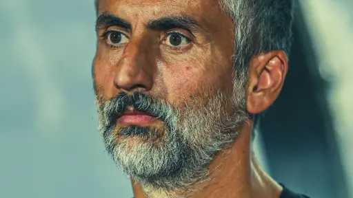 الفريق الأول