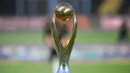 الفريق الأول