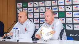 الفريق الأول