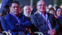 الفريق الأول