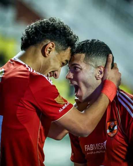 الفريق الأول