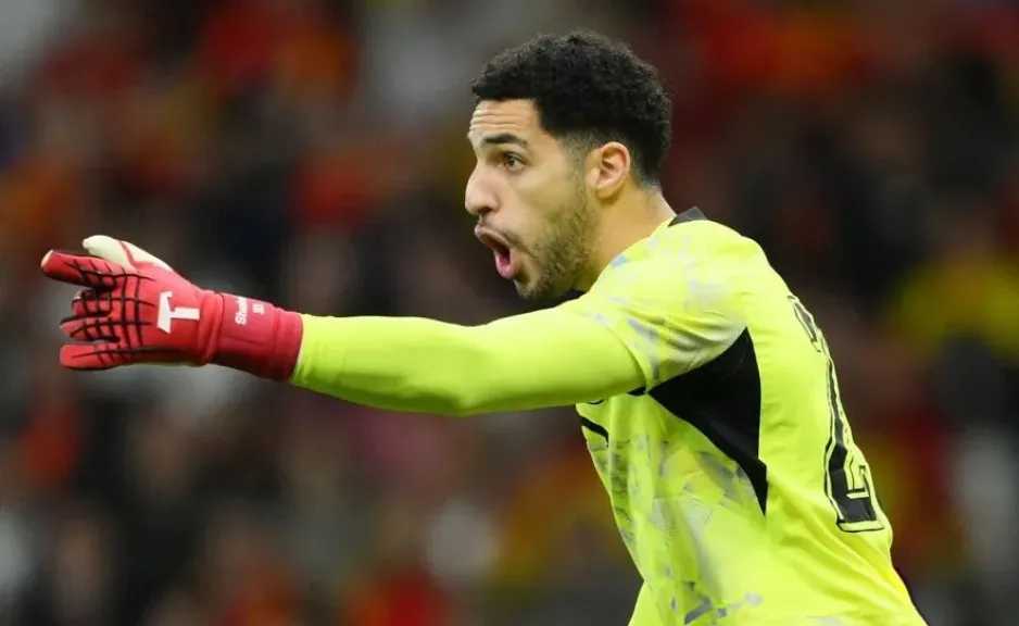 الفريق الأول