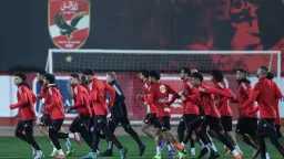 الفريق الأول